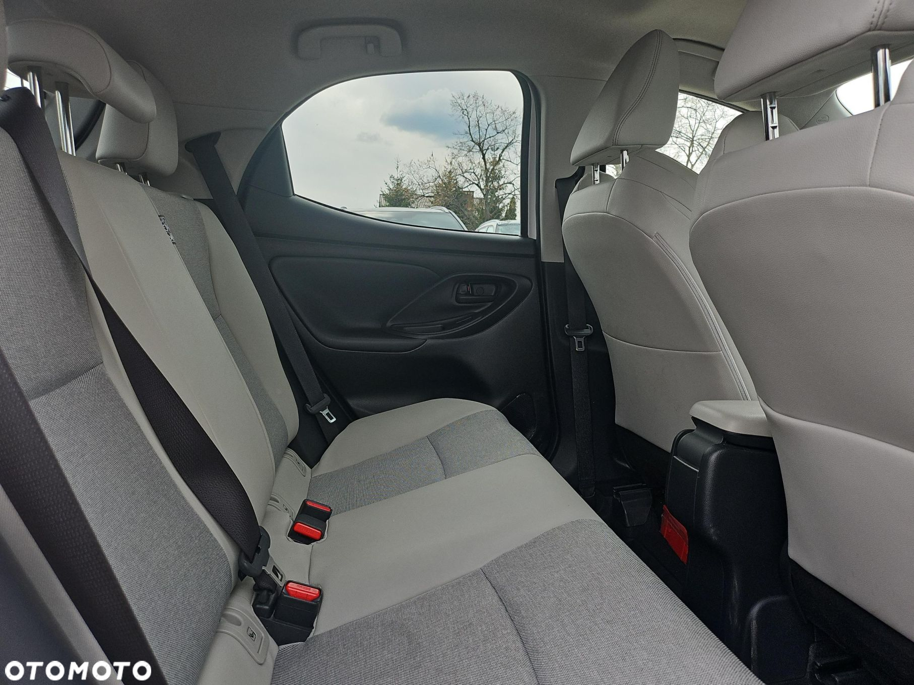 Toyota Yaris - 9