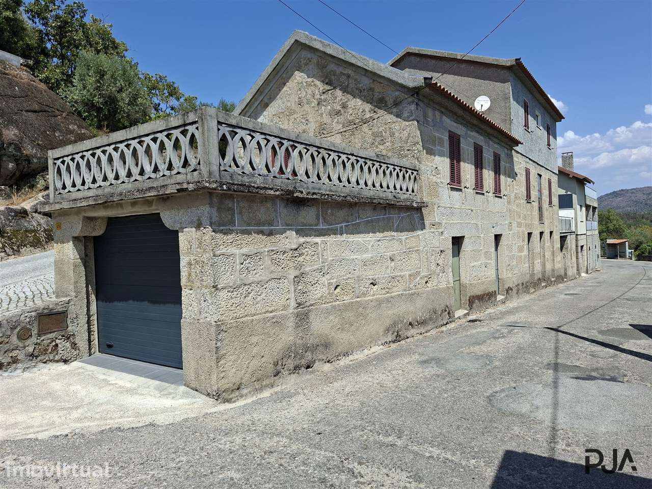 Moradia T4 em Muxagata, Fornos de Algodres - Grande imagem: 3/32