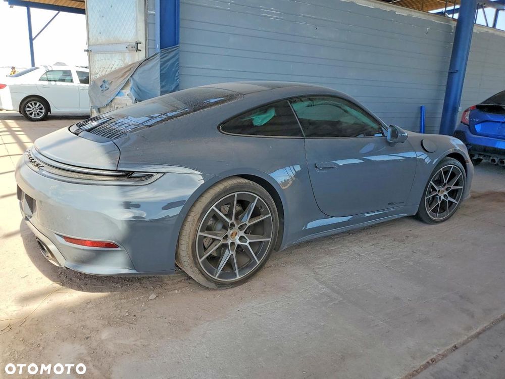 Porsche 911 Carrera PDK - 3