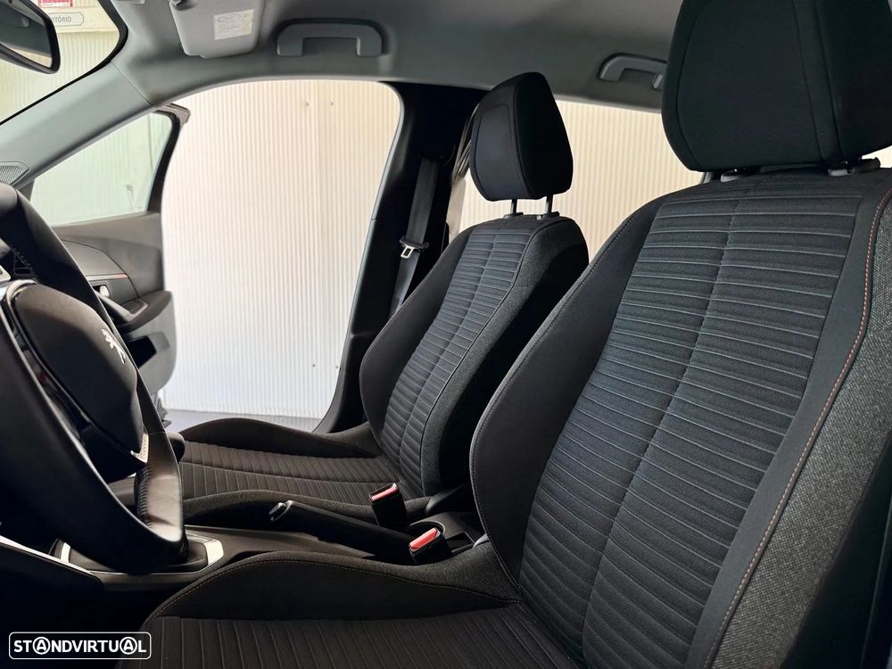Peugeot 2008 - 10