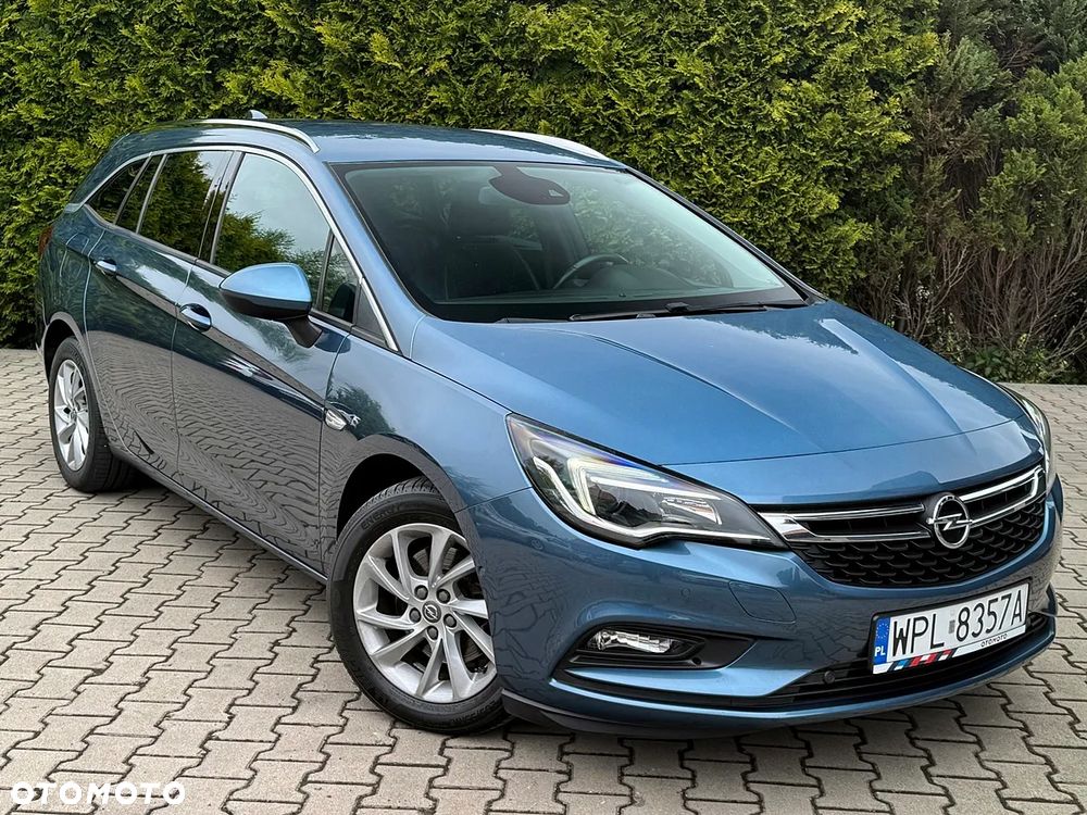 Opel Astra 1.6 D (CDTI) Start/Stop Innovation - 3
