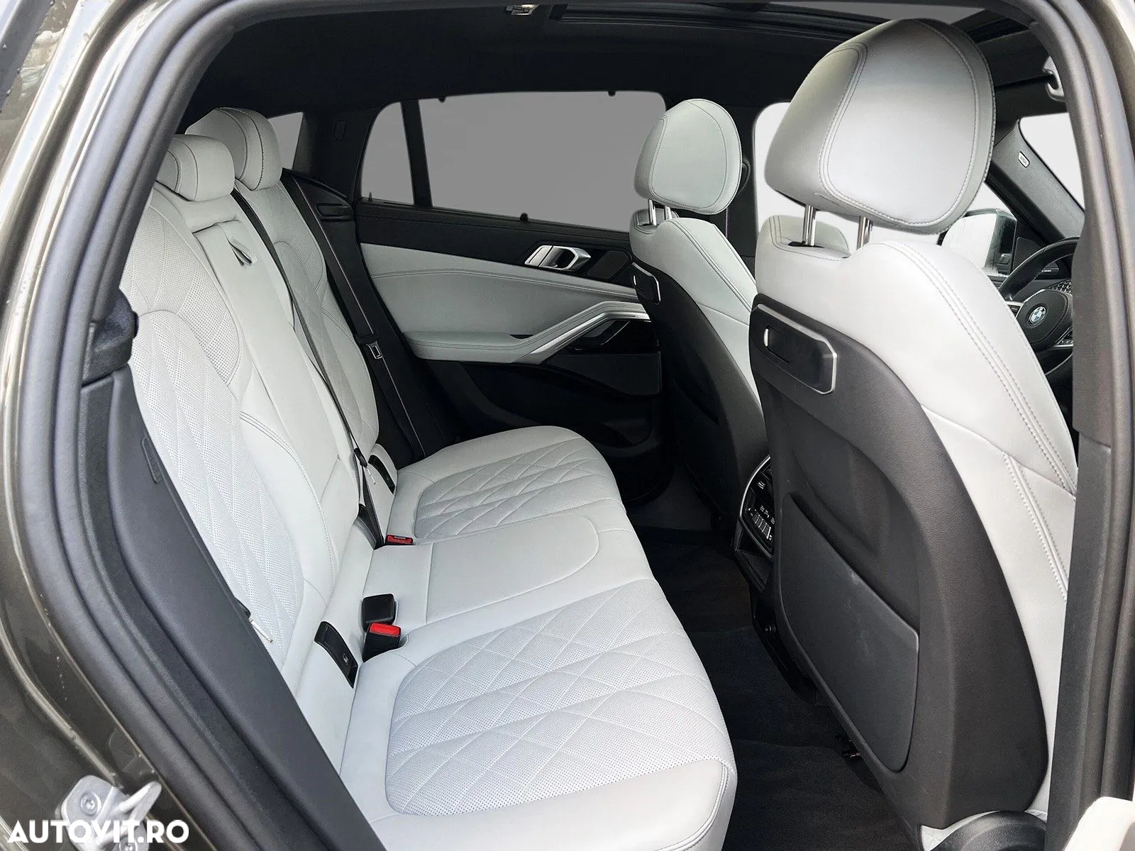 BMW X6 xDrive40i M Sport - 12