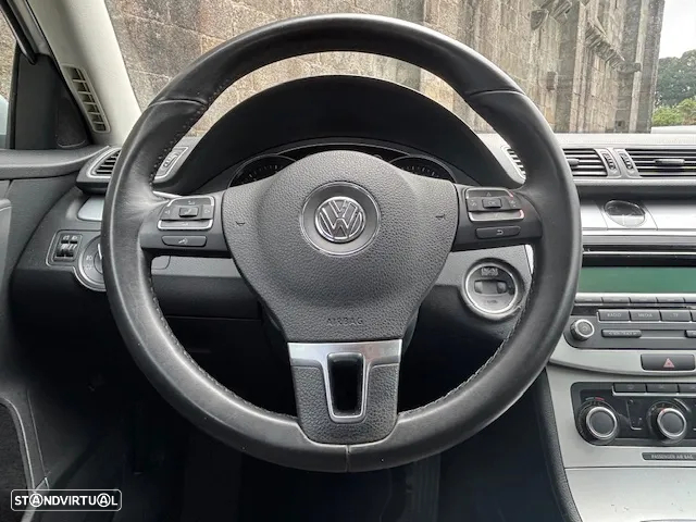 VW Passat 1.6 TDI BlueMotion - 6