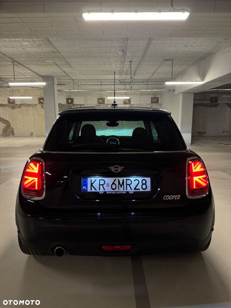MINI Cooper Standard - 6