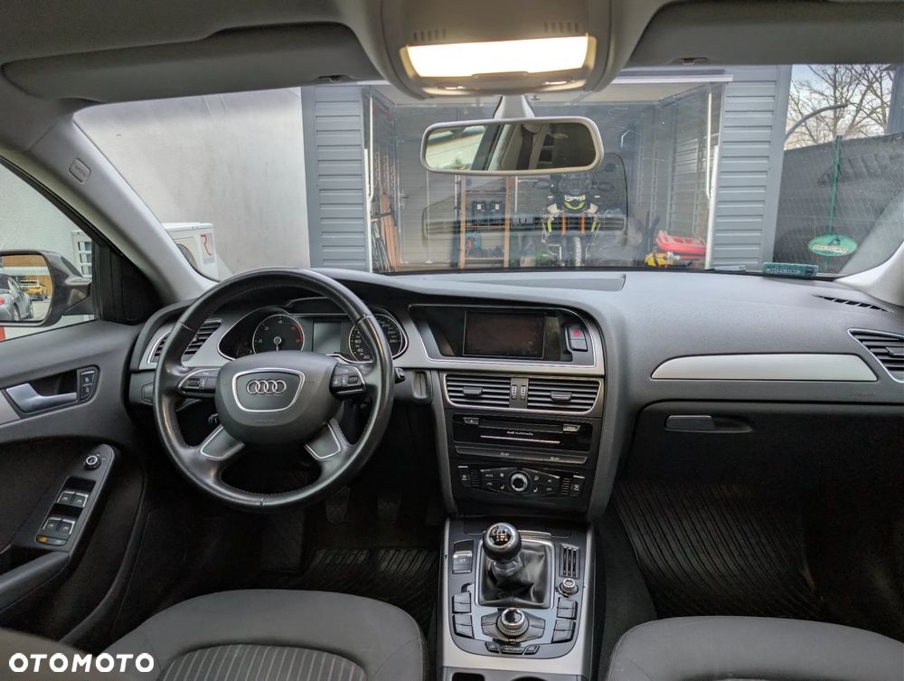 Audi A4 Avant 2.0 TDI DPF Ambition - 16