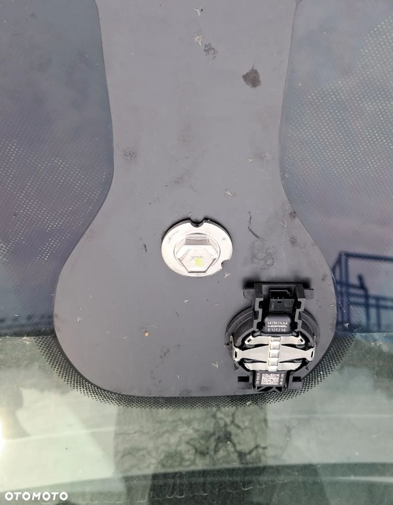 DODGE RAM V 1500 2019R Oryginalna Szyba Czołowa Przednia MOPAR Czujnik Sensor Deszczu - 3