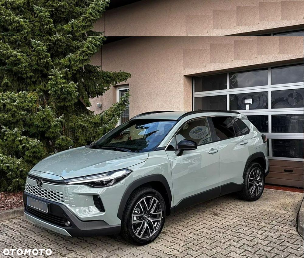Toyota Corolla Cross - 2
