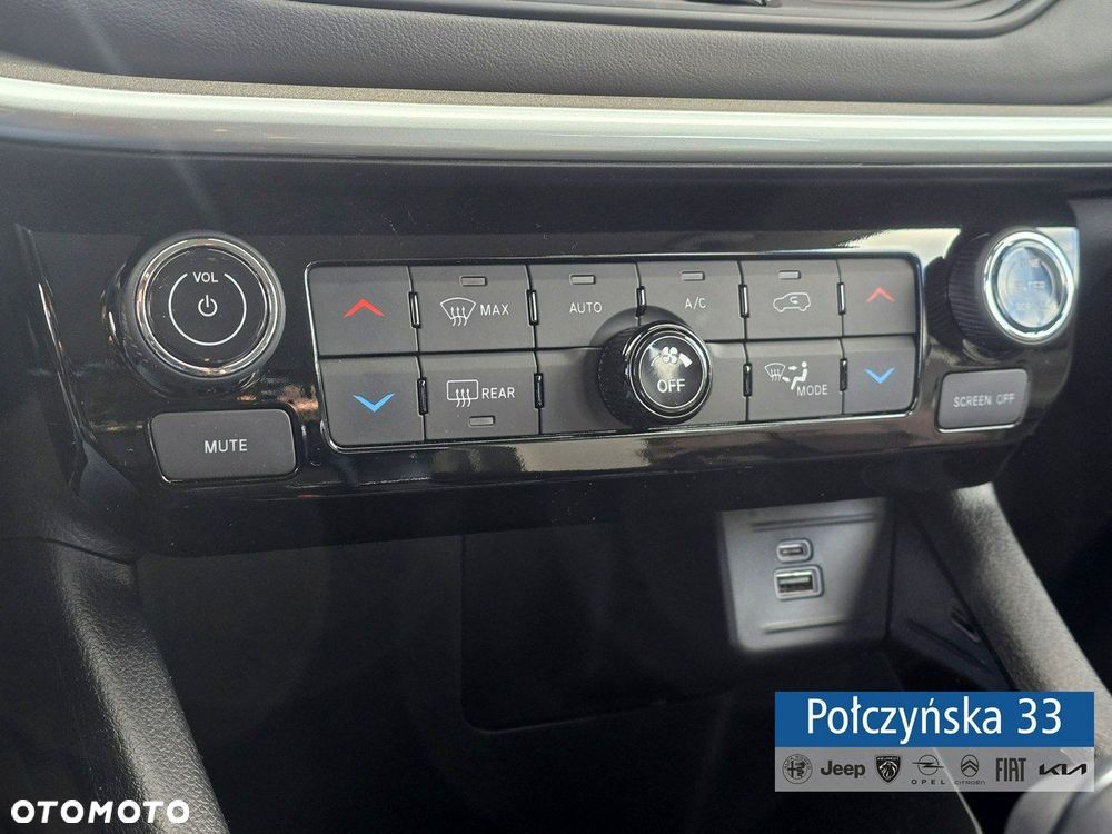 Jeep Compass - 25