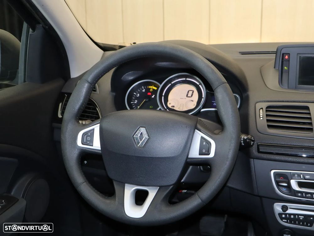 Renault Mégane Sport Tourer ENERGY dCi 110 Start & Stopp Dynamique - 13