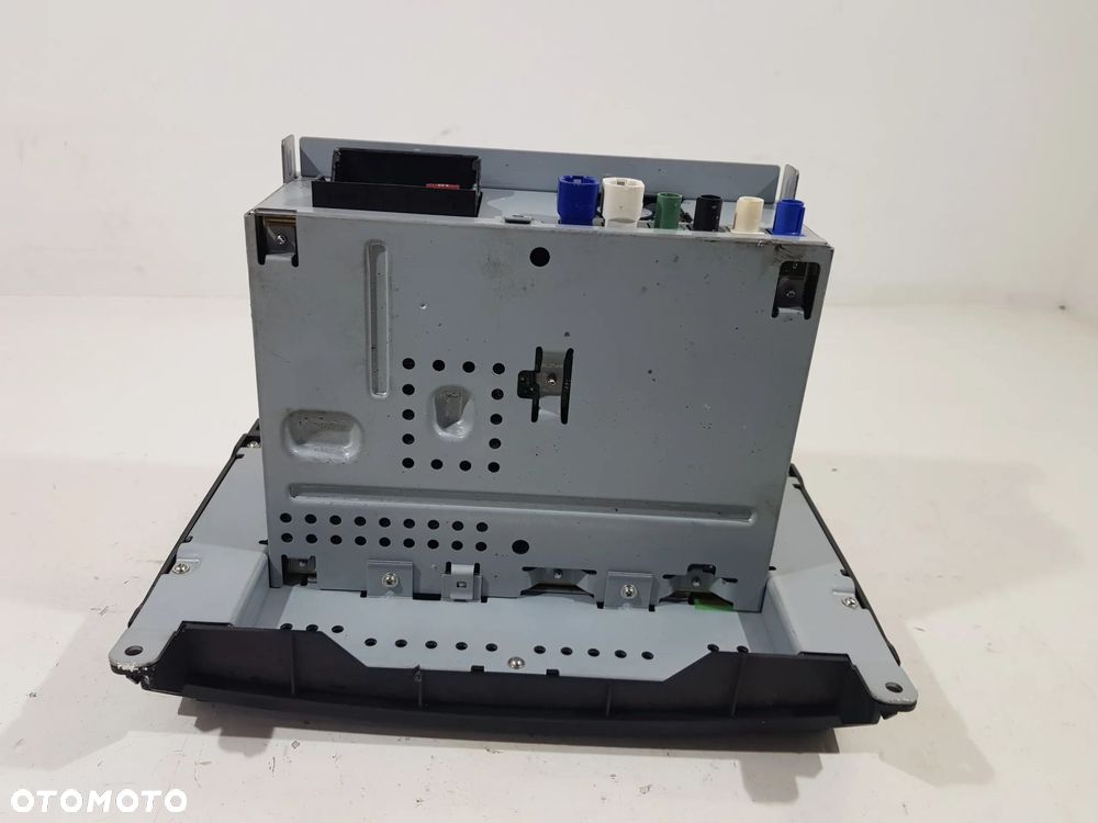 RADIO SAMOCHODOWE NAWIGACJA A4479001020 MERCEDES VITO W447 - 10