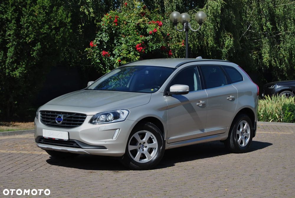 Volvo XC 60 D3 Geartronic Momentum - 1