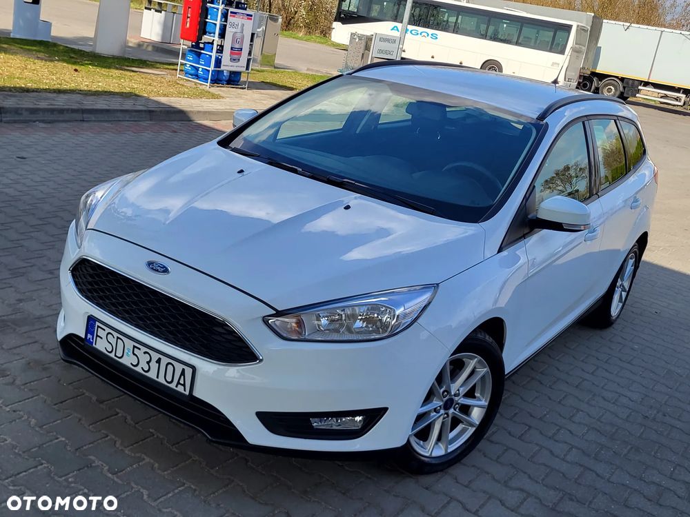 Ford Focus 1.0 EcoBoost Trend Edition Business - 37