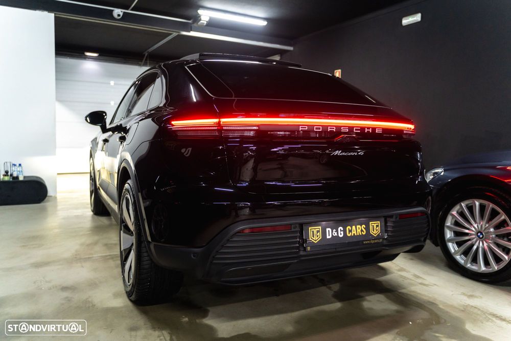 Porsche Macan Electric 4 - 3