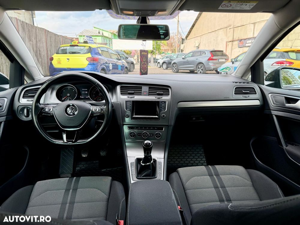 Volkswagen Golf 1.6 TDI BlueMotion Technology Comfortline - 3