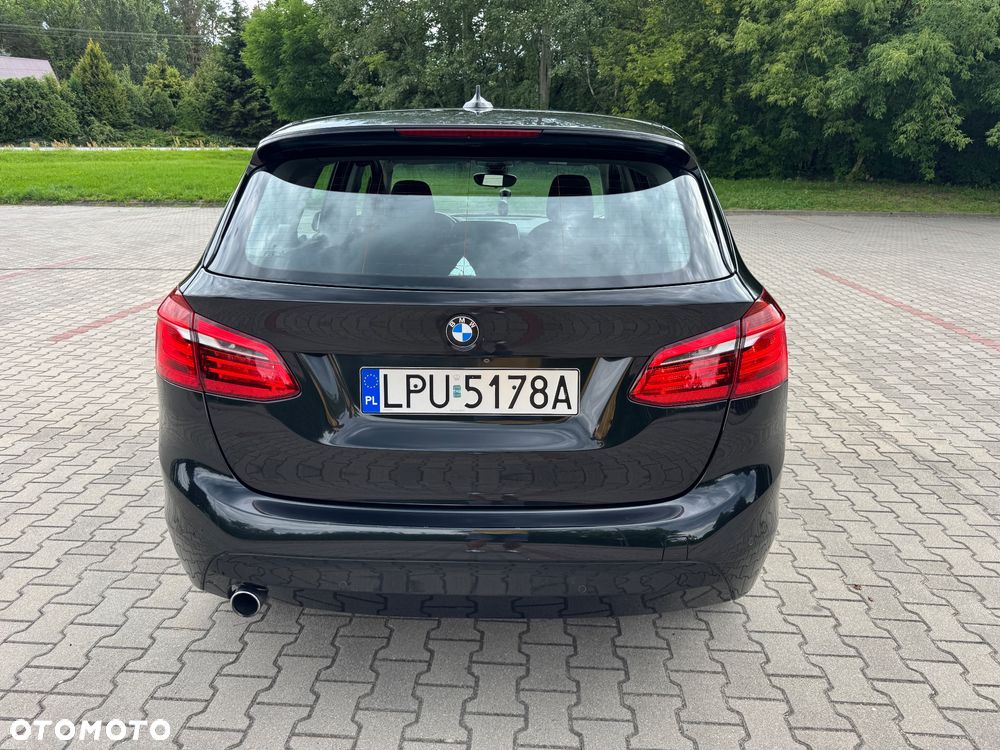 BMW Seria 2 218d Sport-Aut - 9