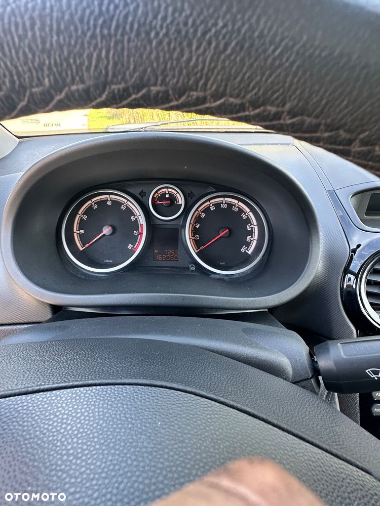 Opel Corsa - 12