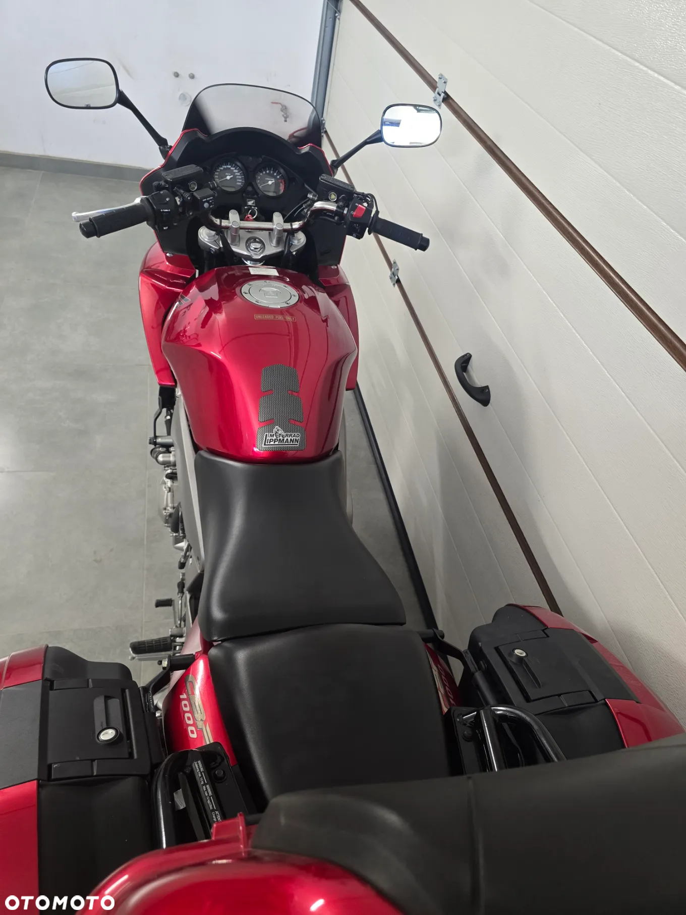 Honda CBF - 9