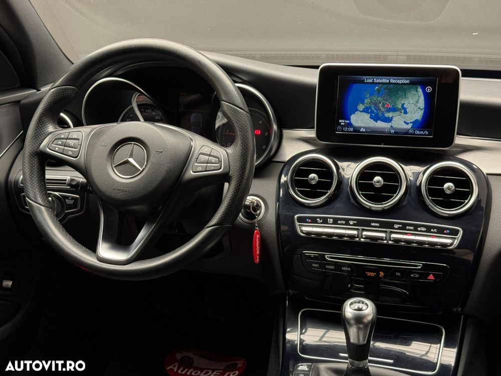 Mercedes-Benz C - 9