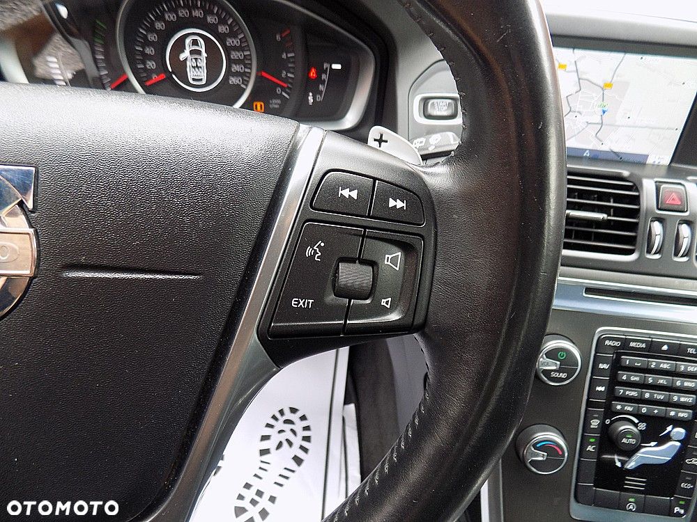 Volvo XC 60 D4 Geartronic Kinetic - 14