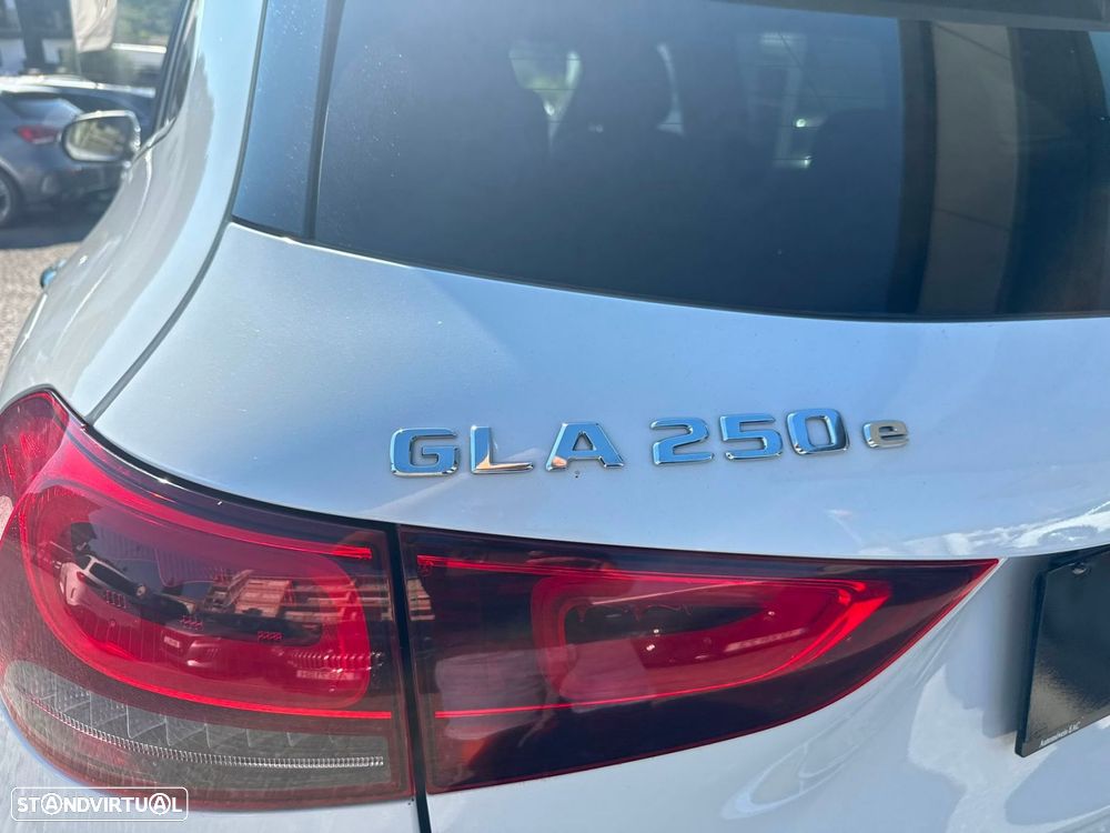 Mercedes-Benz GLA 250 - 9