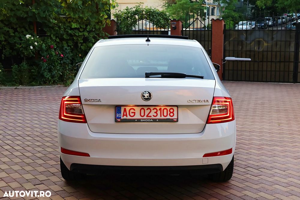 Skoda Octavia 1.6 TDI (Green tec) DSG Ambition - 5