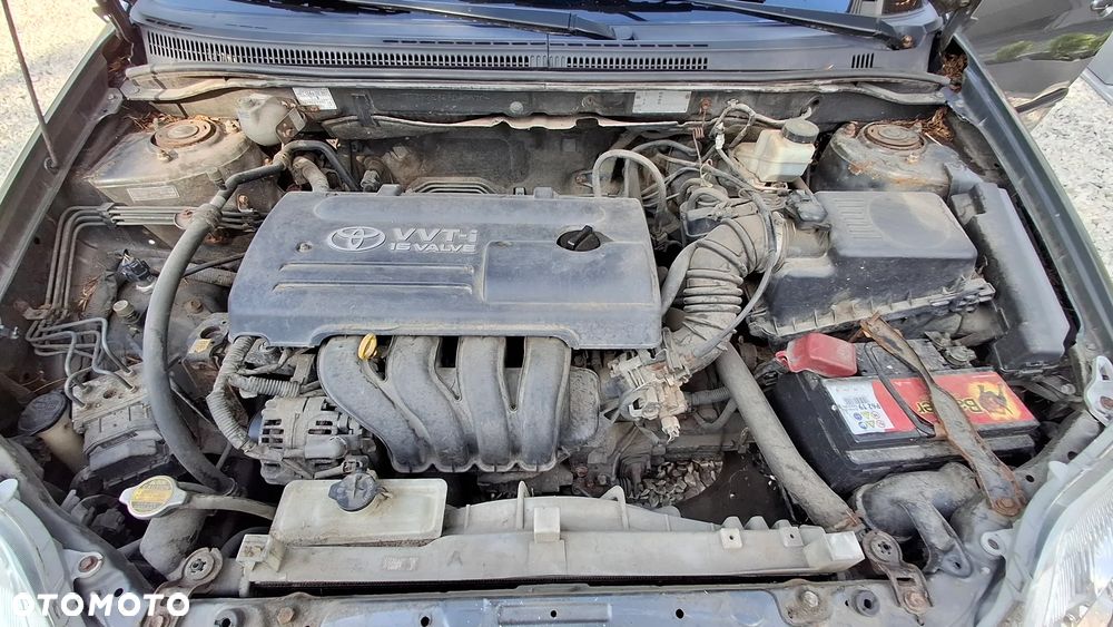 Toyota Corolla 1.6 VVT-i Terra - 27