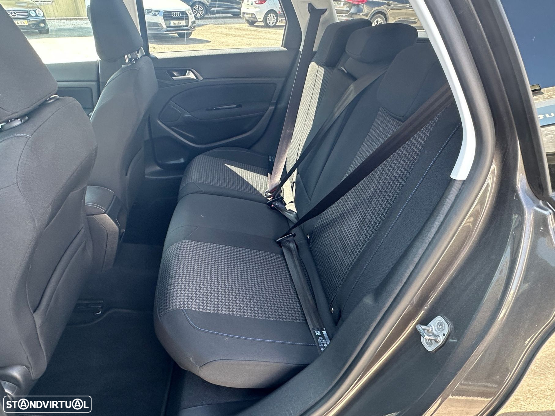 Peugeot 308 SW 1.5 BlueHDi Style J17 - 11