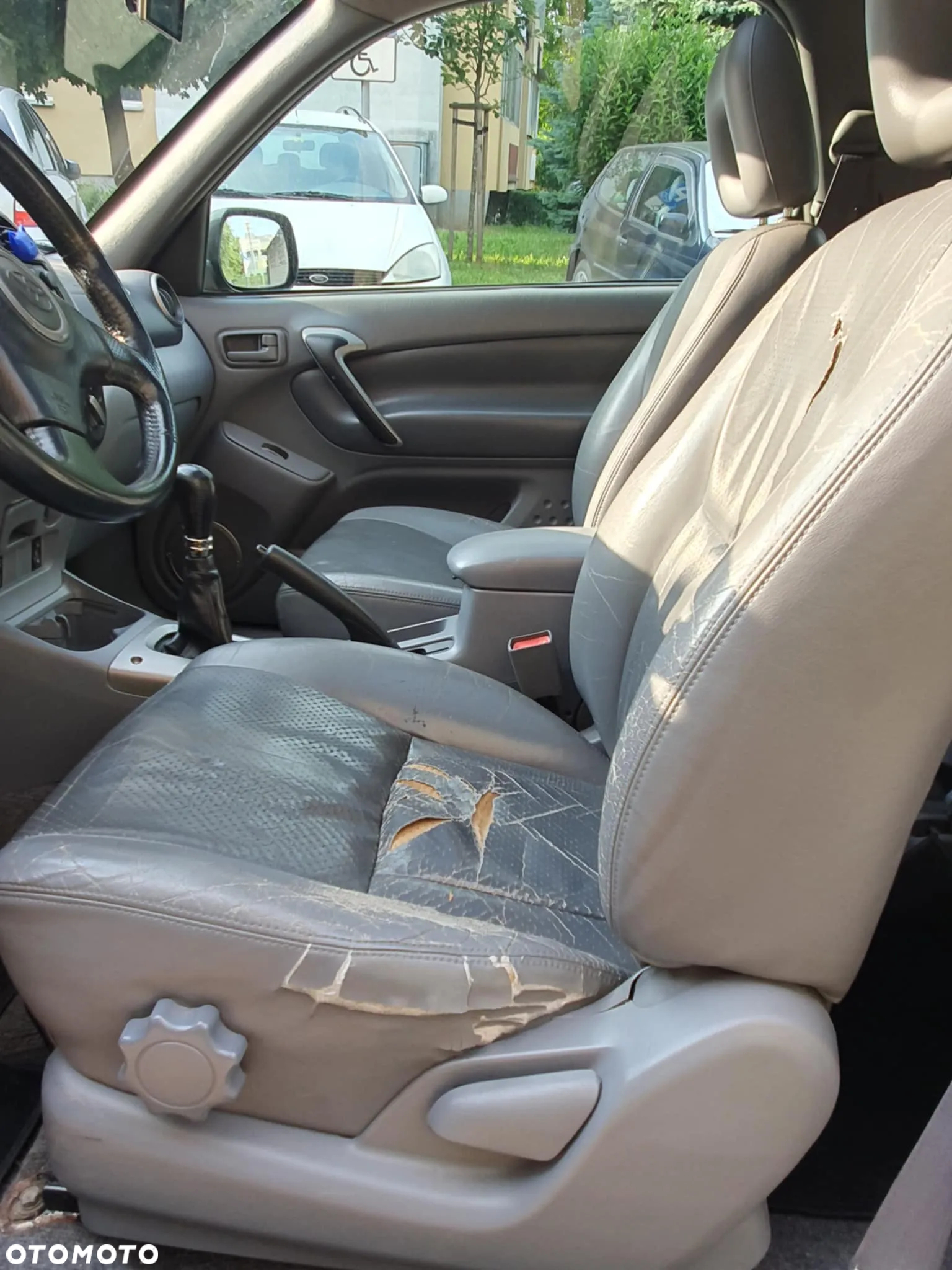 Toyota RAV4 2.0 VVT-i 4x4 - 15