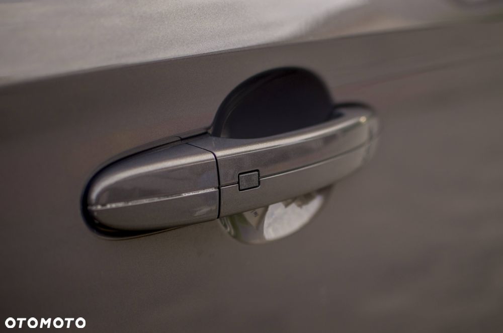 Ford Mondeo 1.6 TDCi Titanium - 10