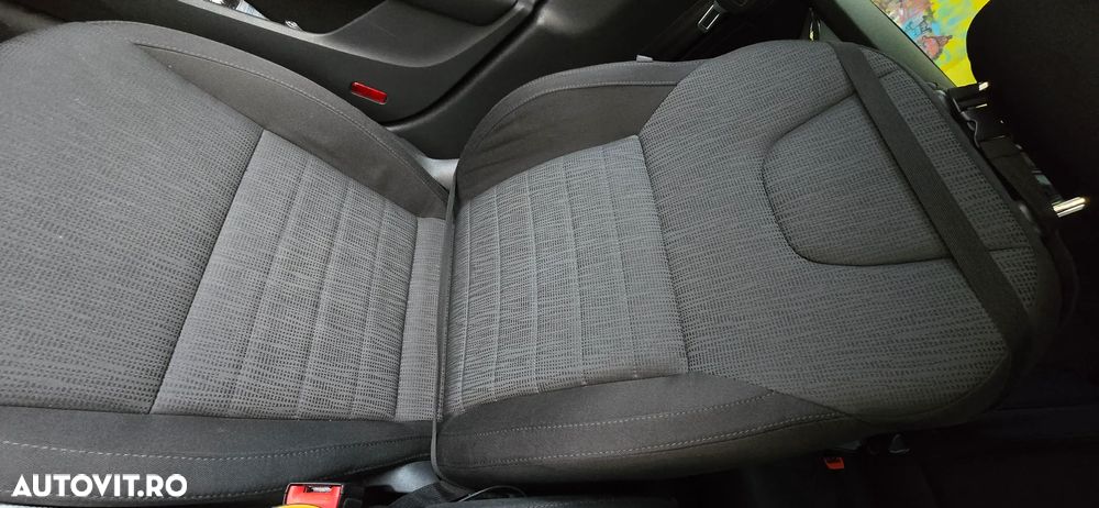 Skoda Octavia 1.6 TDI AMBITION - 7