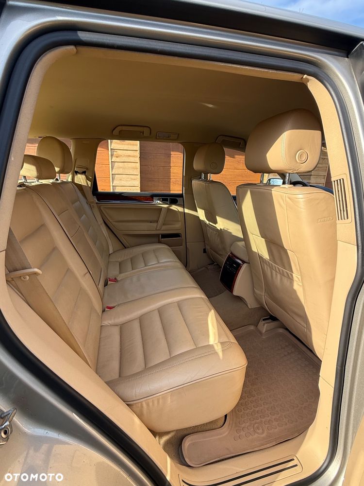 Volkswagen Touareg 3.0 V6 TDI Tiptr - 29