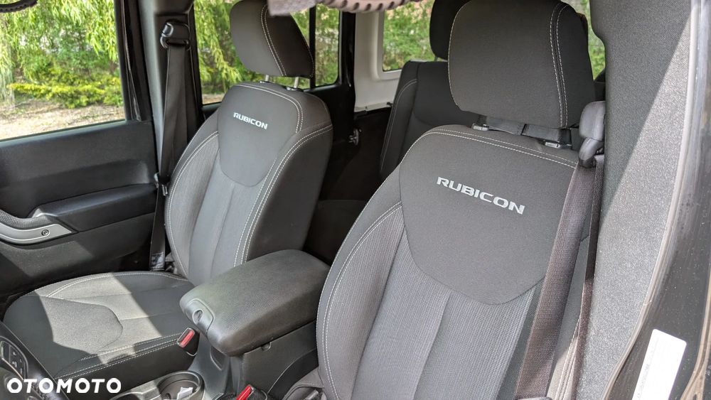 Jeep Wrangler 3.6 Unlim Rubicon - 21