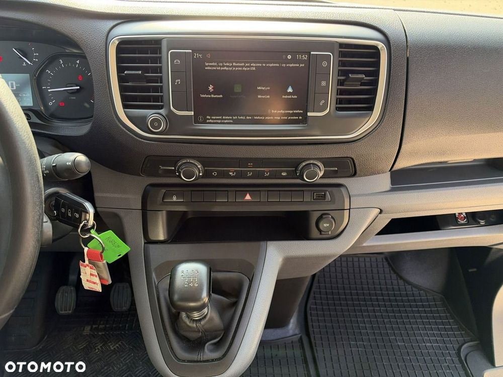 Opel Vivaro - 17