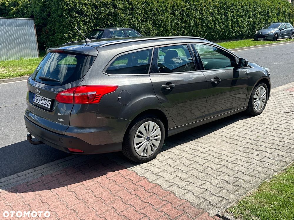 Ford Focus 1.0 EcoBoost Start-Stopp-System COOL&CONNECT DESIGN - 3