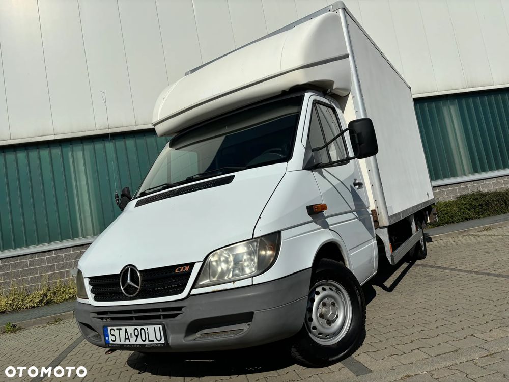 Mercedes-Benz Sprinter - 1