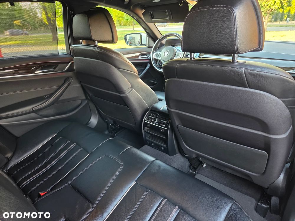 BMW Seria 5 530d M Sport sport - 40