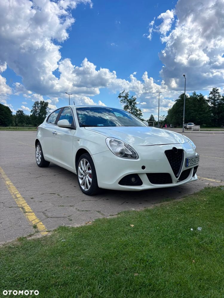 Alfa Romeo Giulietta 2.0 JTDM 16V - 6