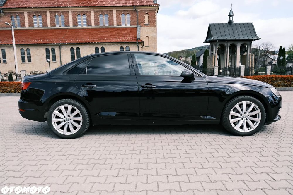 Audi A4 Limousine 2.0 TFSI quattro S tronic design - 4