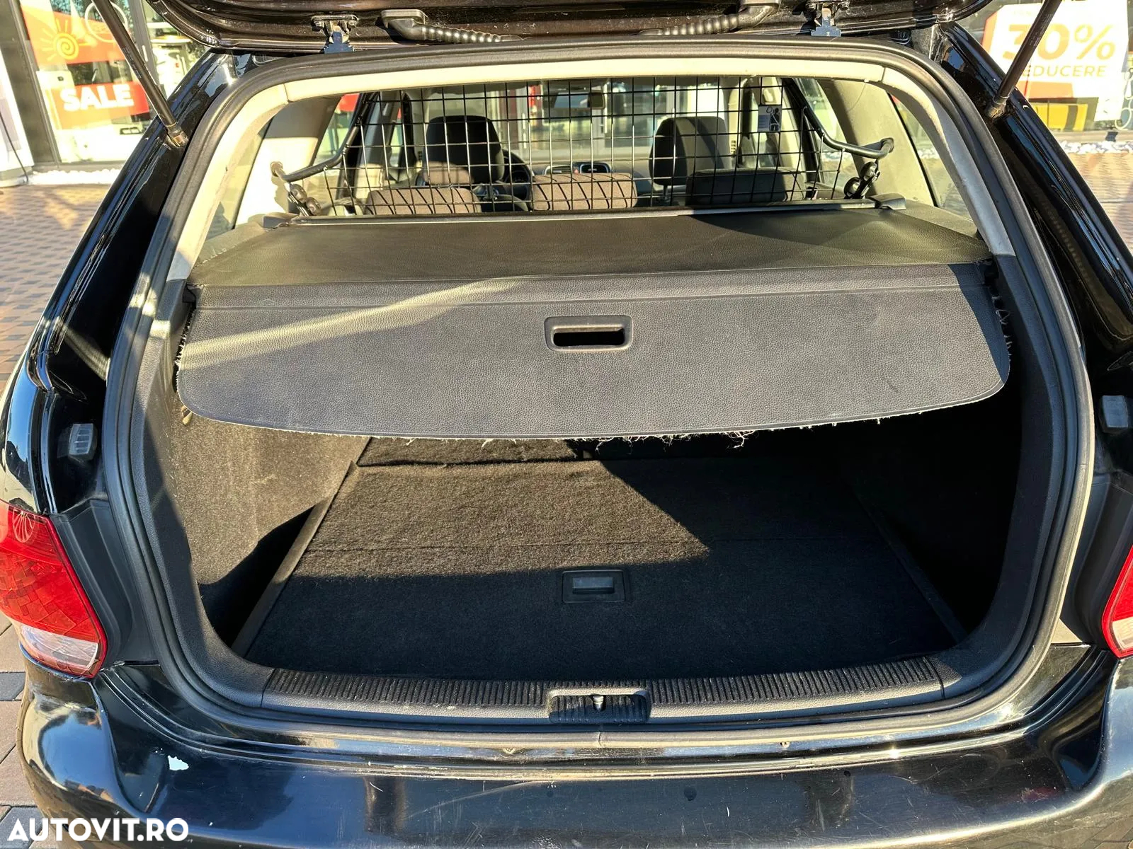 Volkswagen Golf 1.6 TDI BlueMotion Technology DPF Comfortline - 10
