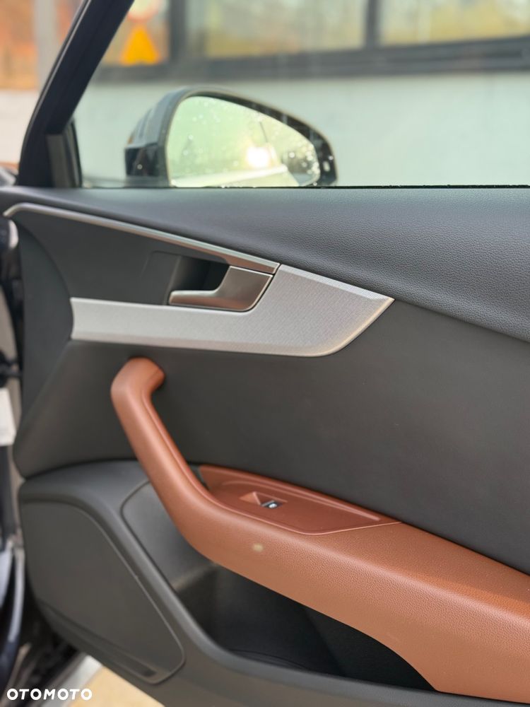 Audi A4 Allroad 2.0 TDI Quattro S tronic - 35