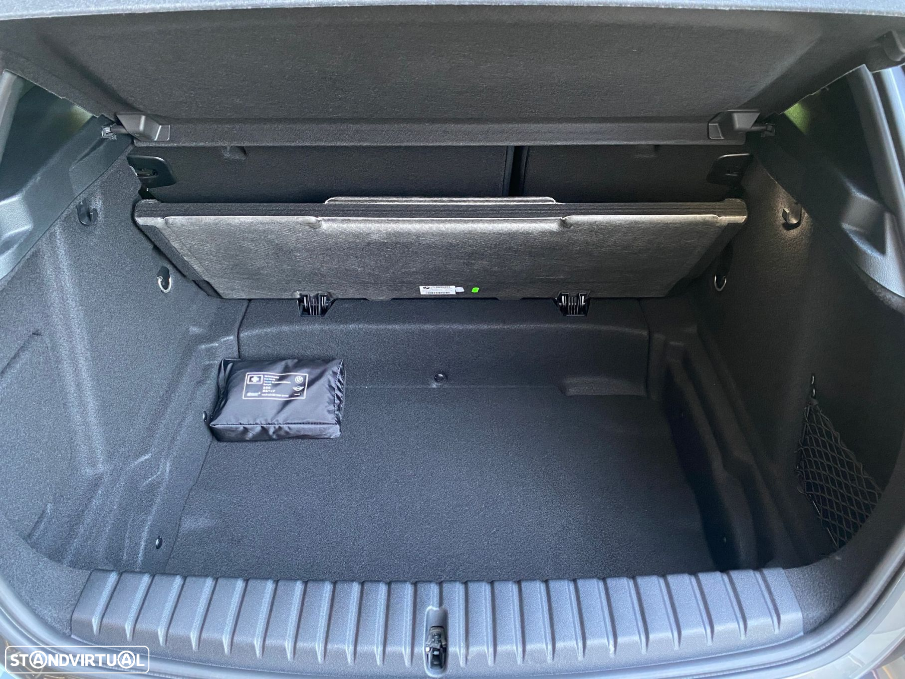 BMW 118 i Pack Desportivo M Auto - 33