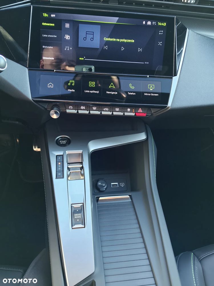 Peugeot 308 1.2 mHEV GT Exclusive S&S e-DCS6 - 14