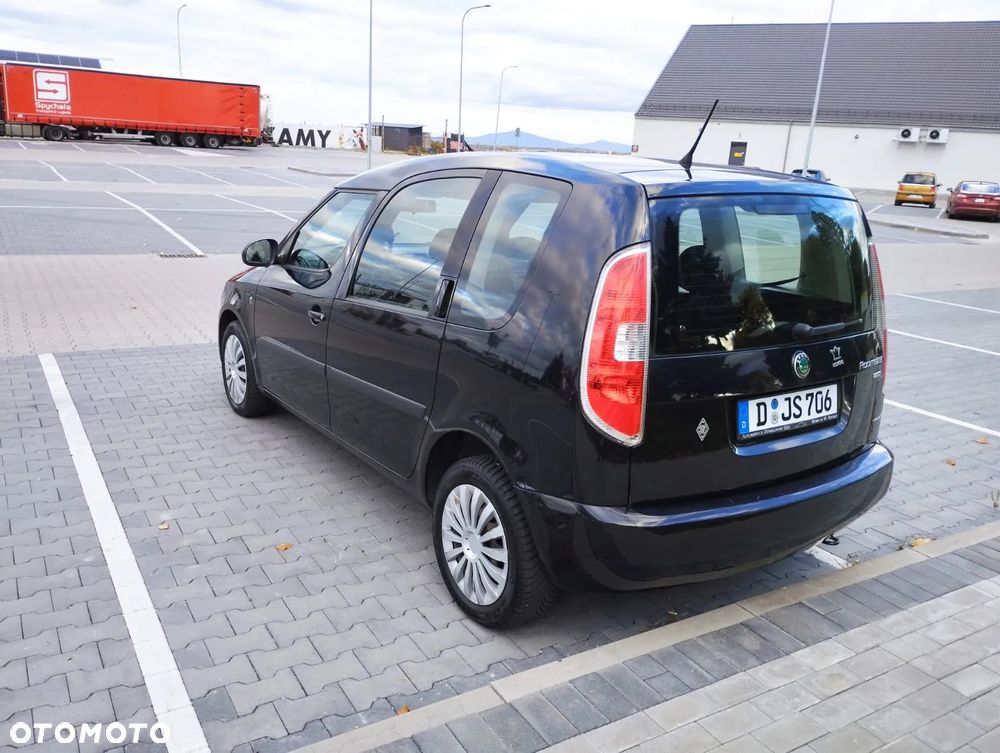 Skoda Roomster 1.6 TDI DPF Ambition PLUS EDITION - 4