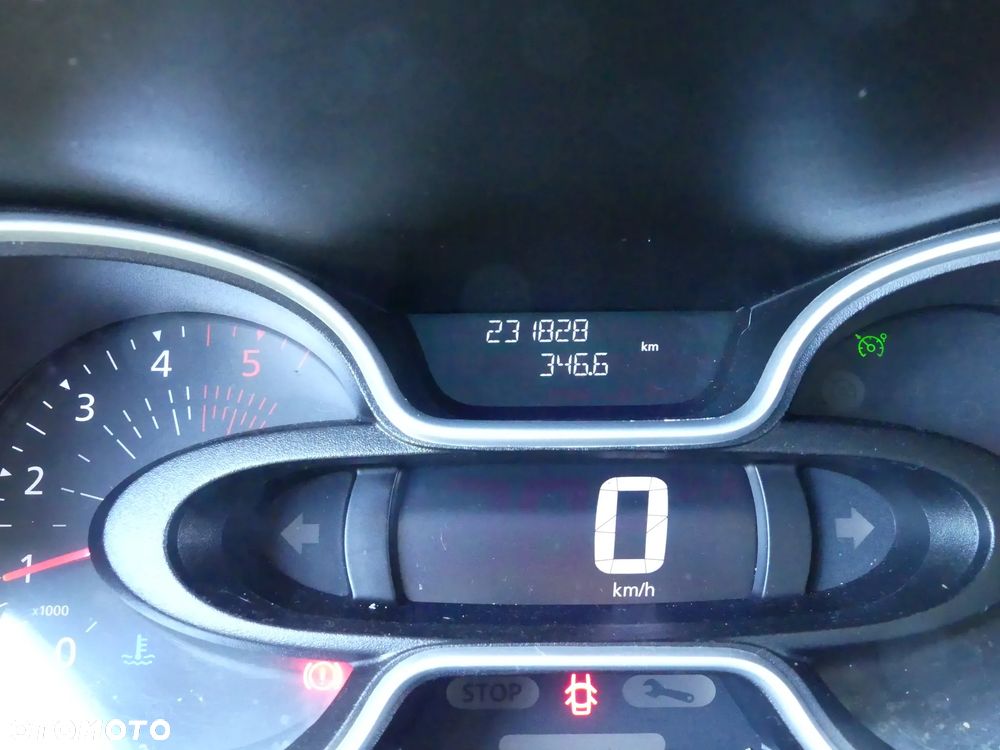 Renault Trafic - 9