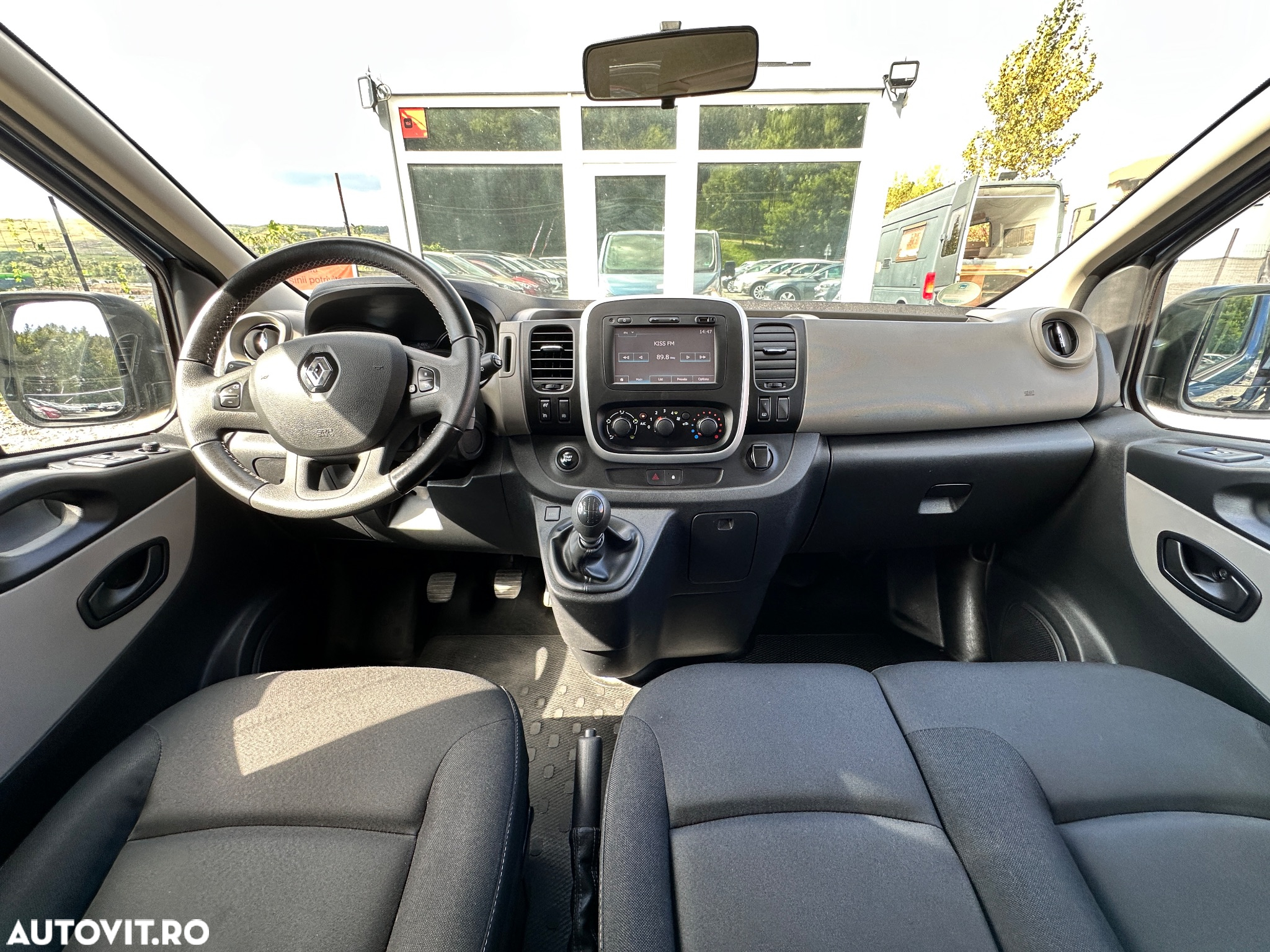 Renault Trafic - 8