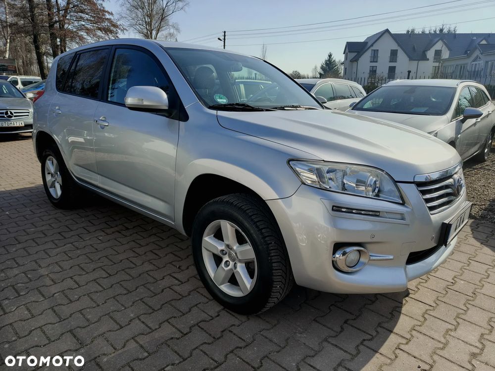 Toyota RAV4 2.0 4x4 Travel - 1