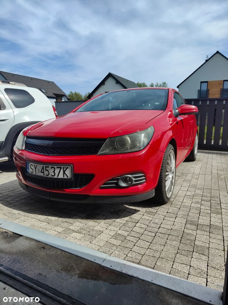 Opel Astra 1.6 Turbo Cosmo - 1