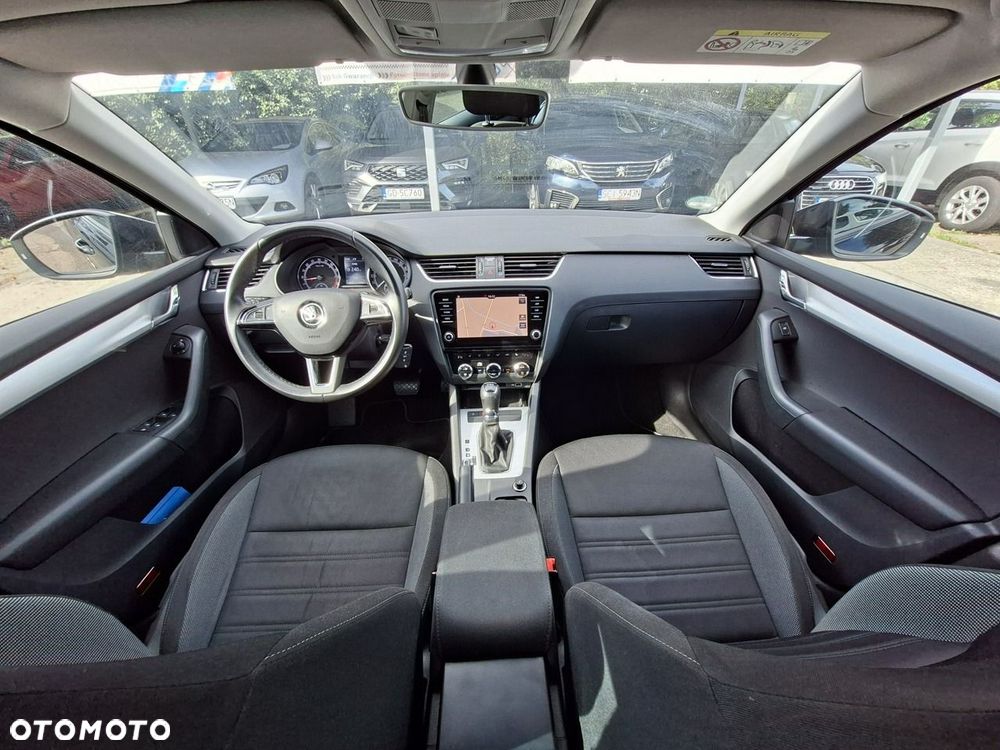 Skoda Octavia 2.0 TDI DSG Ambition - 13
