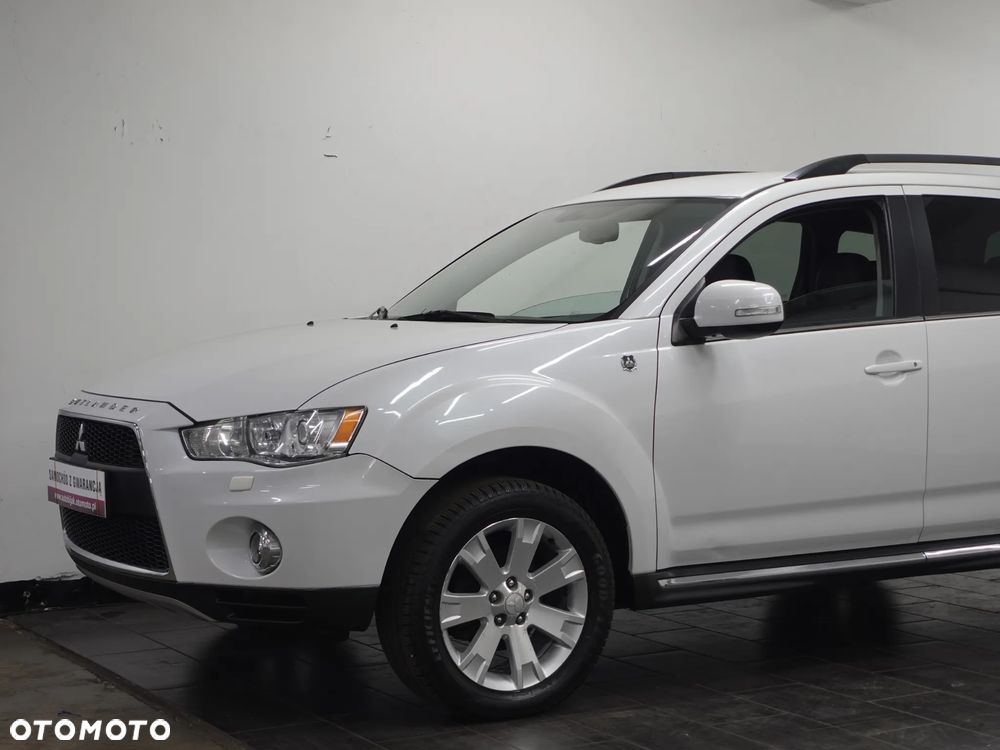 Mitsubishi Outlander - 14
