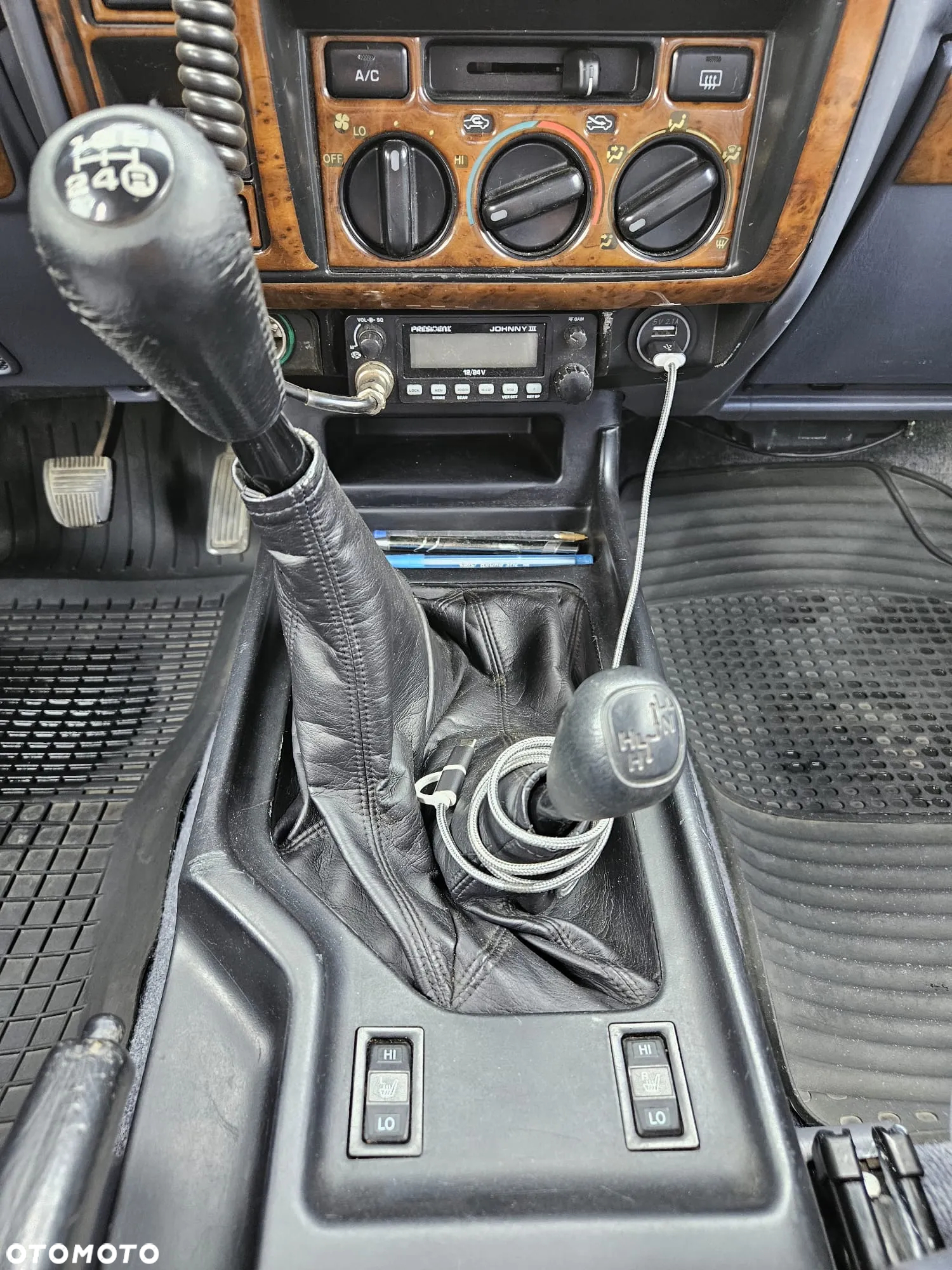 Toyota Land Cruiser VZJ95 3.4 Special - 21
